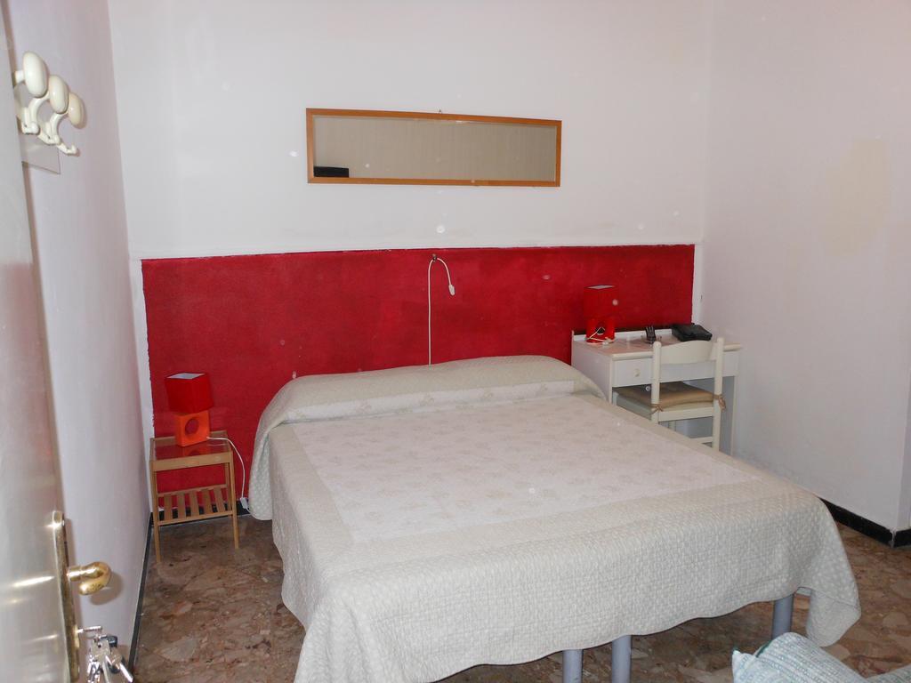 אלסיו Albergo Fanny מראה חיצוני תמונה