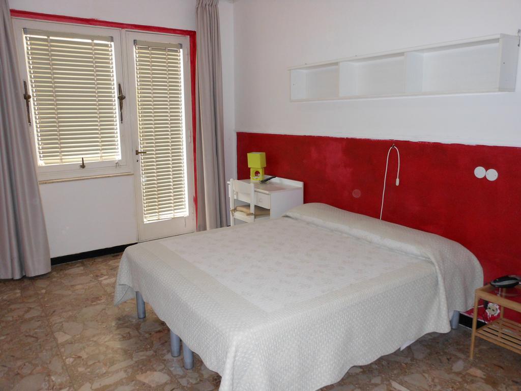אלסיו Albergo Fanny מראה חיצוני תמונה