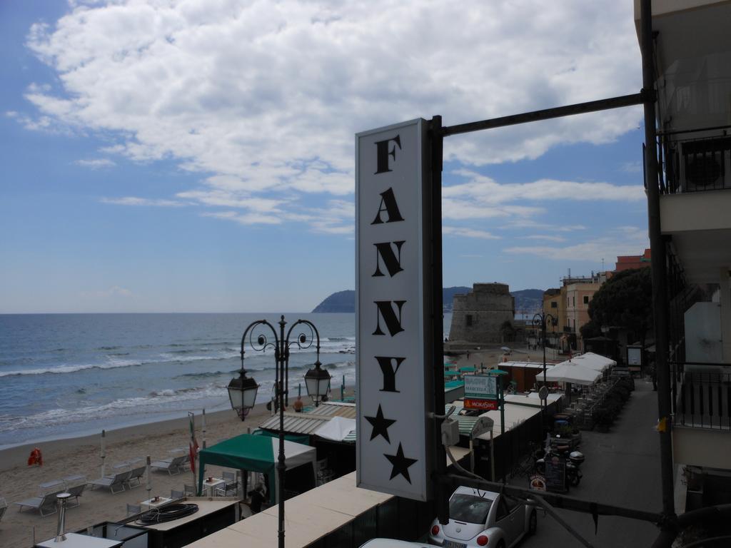 אלסיו Albergo Fanny מראה חיצוני תמונה